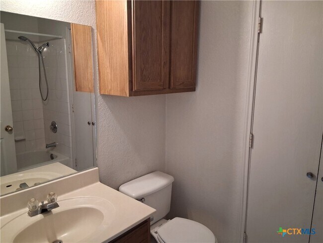 Building Photo - 5803 Redstone Dr