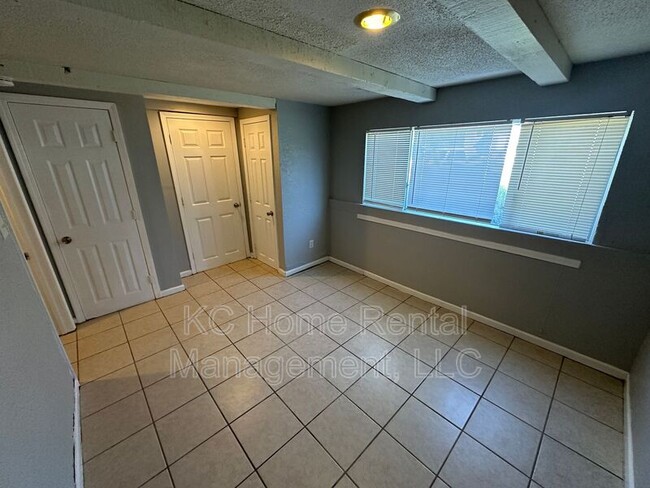 Building Photo - 7225 Gilmore Ave
