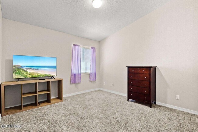 Building Photo - 3621 Tierra Bahia Dr