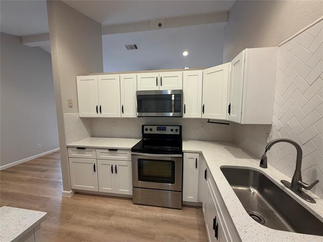 Building Photo - 3104 Boxwood Ln