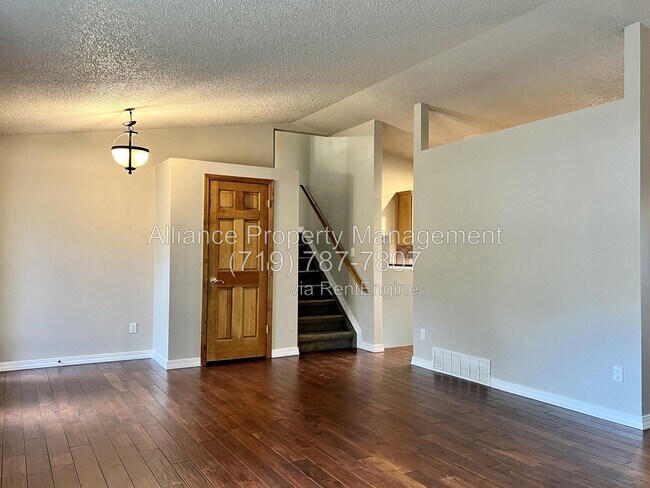 Building Photo - 6318 Galway Dr