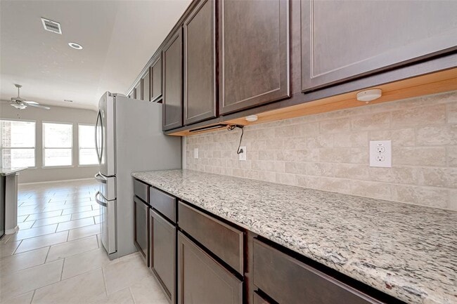 Building Photo - 8402 Coral Cove Pass Ln