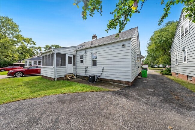 Building Photo - 20511 Balfour Rd