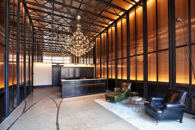 Building Photo - 51 Jay St