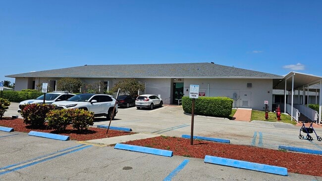 Building Photo - 5797 Doris Ct