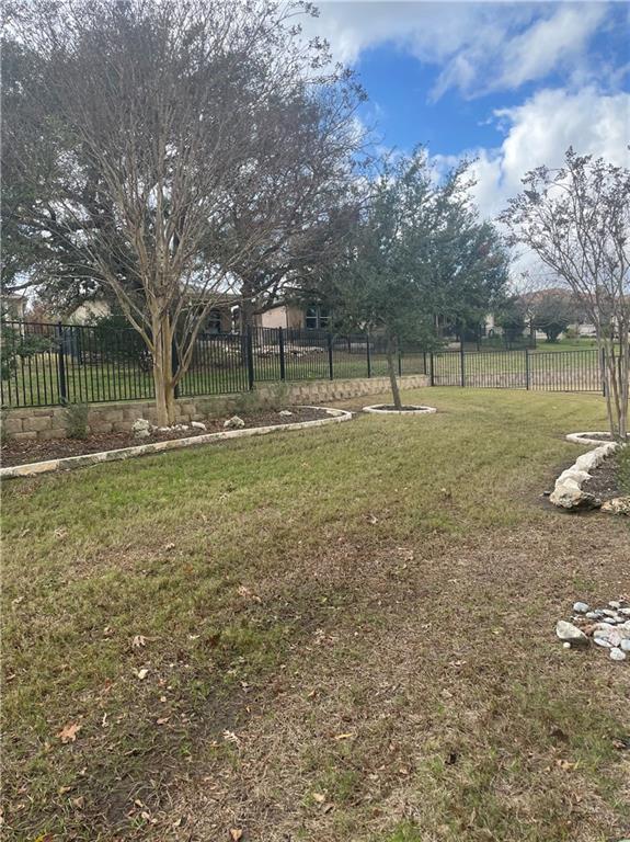 Building Photo - 112 Garner Cove