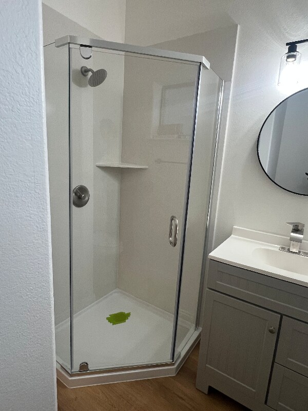 Building Photo - 8667 Mariners Dr