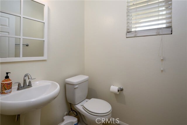 Building Photo - 16442 El Revino Dr