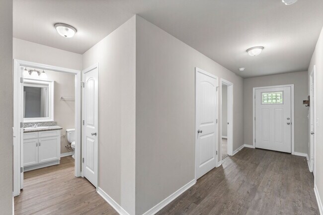 Building Photo - 3210 Electra Dr