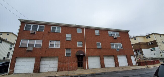Building Photo - 7000 Columbia Ave