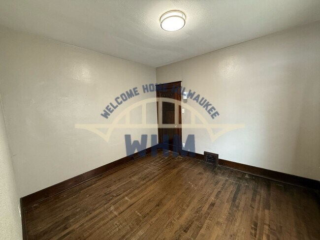 Building Photo - 2137 N 62nd St