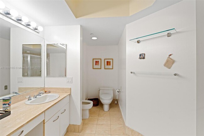 Building Photo - 21205 Yacht Club Dr