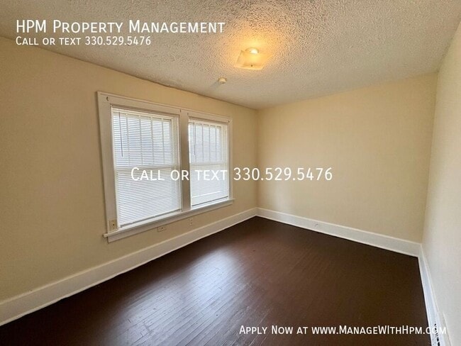 Building Photo - 1301 Woodward Pl NW