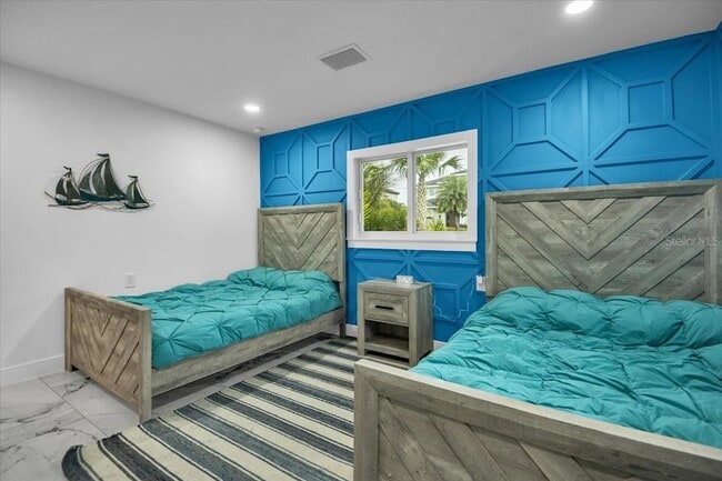 Building Photo - 5624 Cape Leyte Dr