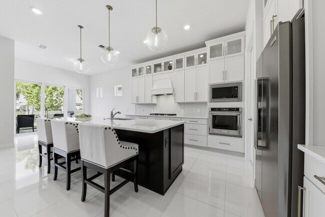 Building Photo - 10332 Northbrook Cir