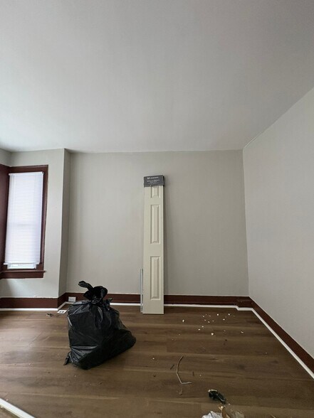 Building Photo - 228 Greenwich Ave