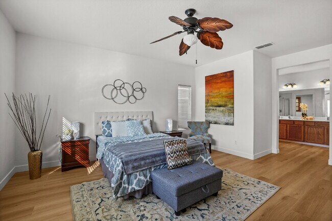 Building Photo - Charming 3-Bedroom Home with Pool
