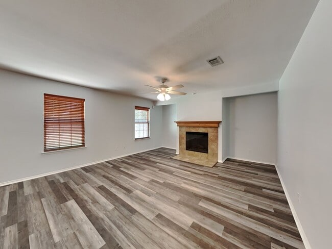 Building Photo - MOVE IN READY NOW IN KELLER ISD!