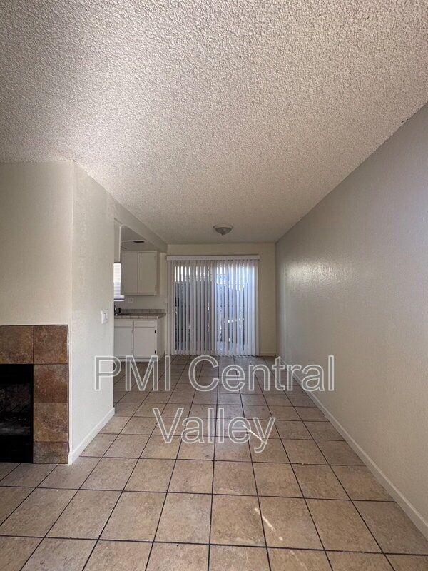 Building Photo - 7921 Montgomery Ave