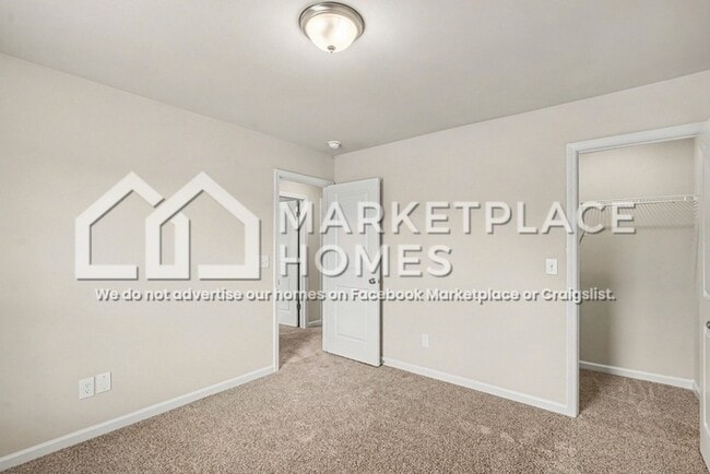 Building Photo - 204 W L Miller Dr