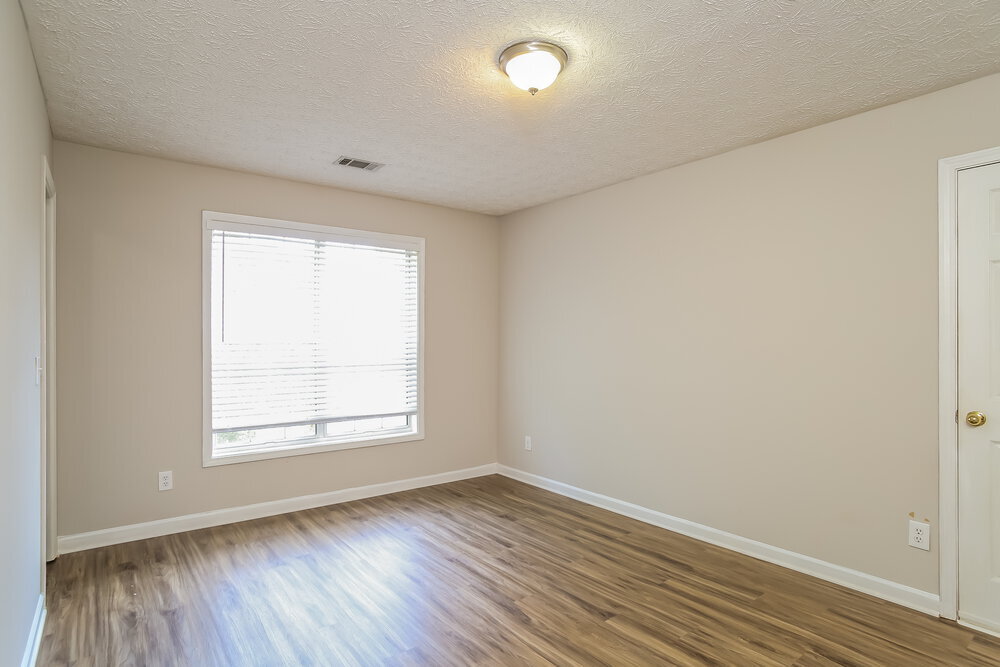 Building Photo - 104 Fallow Ln