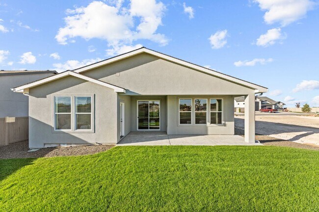Building Photo - Charming 3 Bed, 2 Bath Home in Nampa, ID with Spacious Layout and Modern Touches!