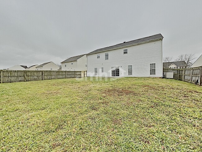 Building Photo - 1039 Vanguard Dr