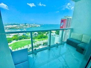 Building Photo - 253 NE 2nd St