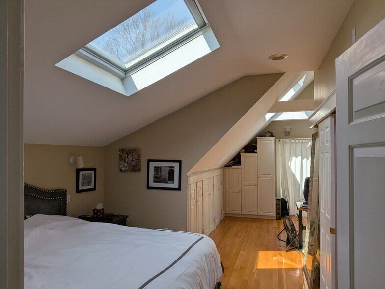 Building Photo - 73 Lexington Ave