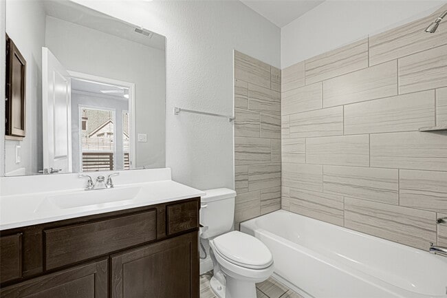 Building Photo - 3430 Golden Cypress Ln