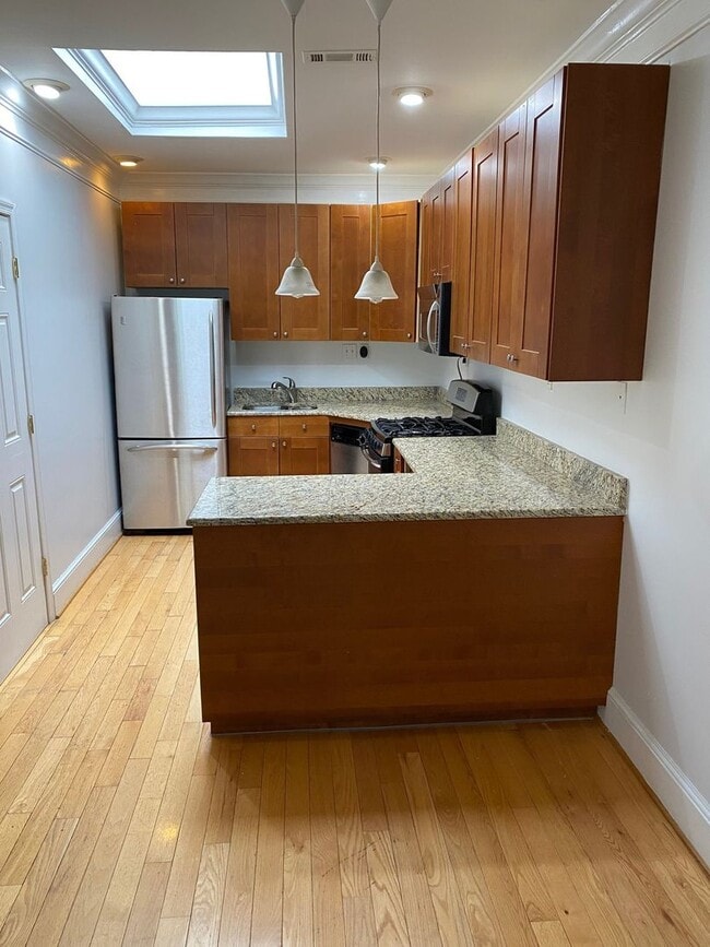 Building Photo - 1521 3rd St NW