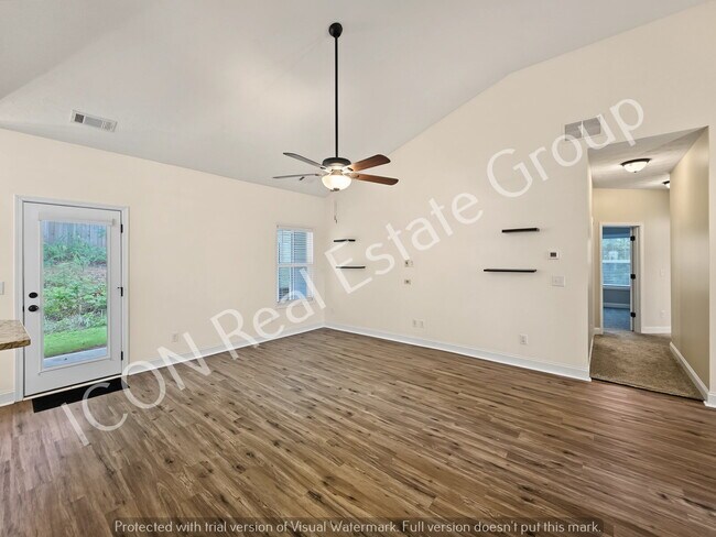 Building Photo - 55 Cranbrooke Dr