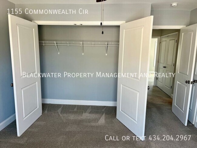 Building Photo - 1155 Commonwealth Cir