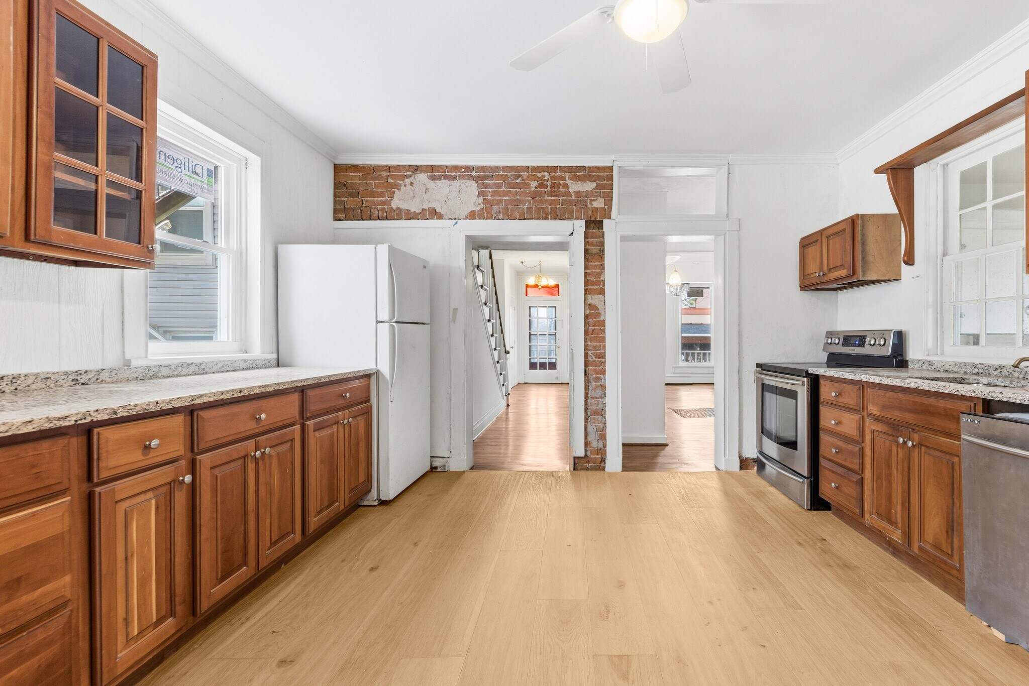 Building Photo - 3110 Main St