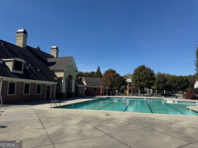 Building Photo - 745 Crestwell Cir