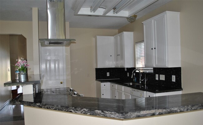 Building Photo - 3140 Markscott Dr