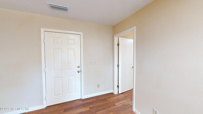 Building Photo - 4429 San Juan Ave
