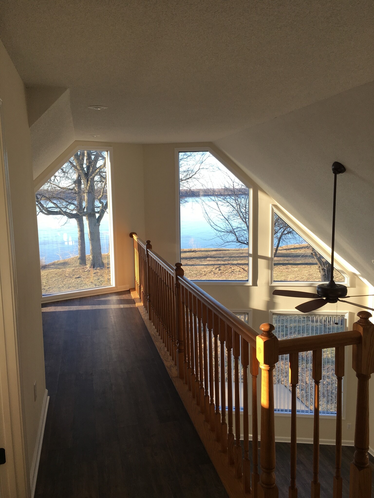 Building Photo - 216 Marine Dr