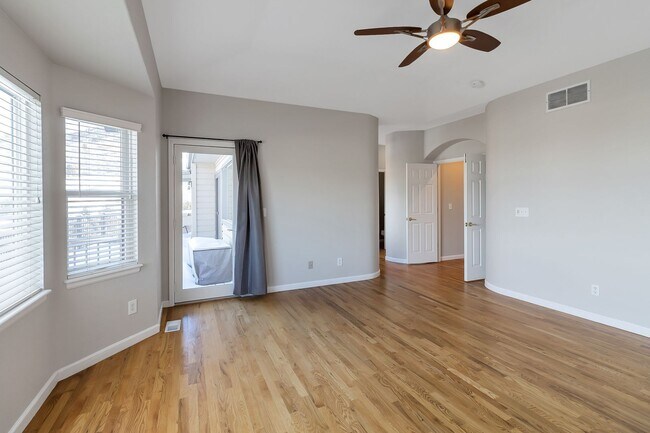 Building Photo - **Beautiful 5 Bed 4 Bath home for rent in ...