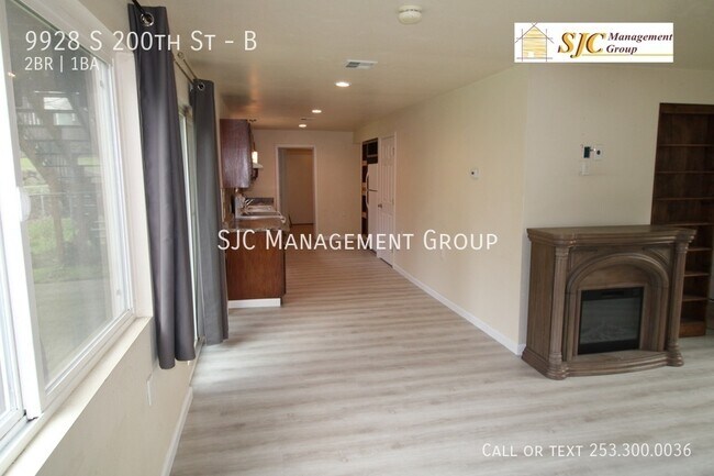 Building Photo - 9928 S 200th St