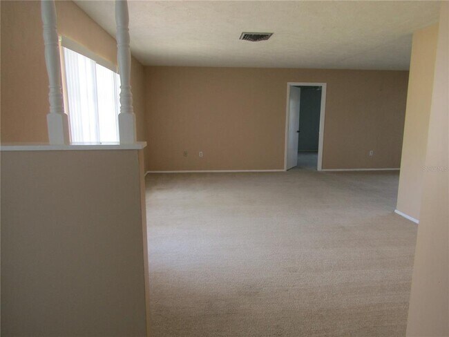 Building Photo - 1608 Lilliput Ct