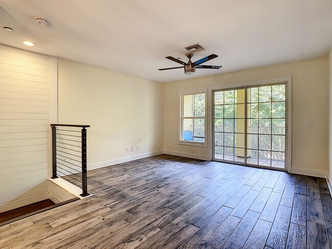 Building Photo - BEAUTIFULLY UPDATED 2 BED, 2.5 BATH CONDO IN WILLOWBROOK WITHIN LAKEWOOD RANCH