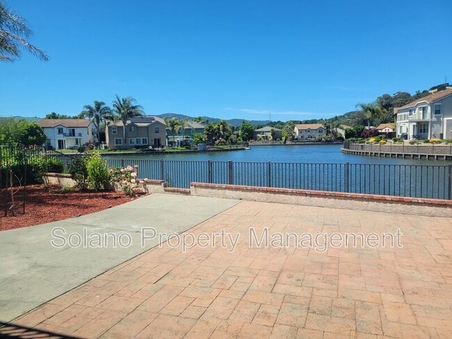 Building Photo - 5130 Tawny Lake Pl