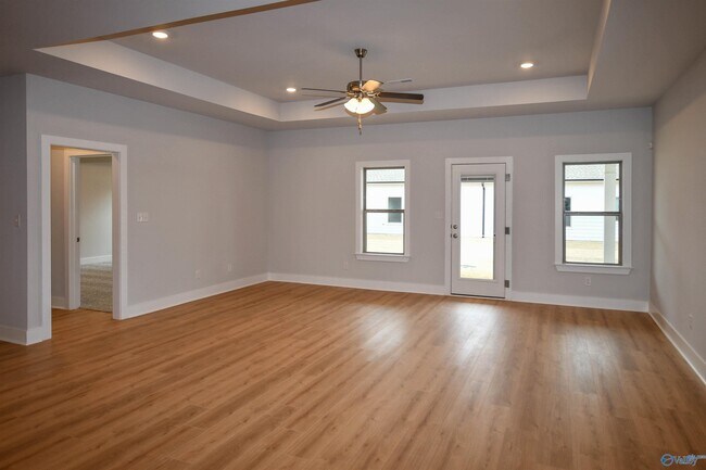 Building Photo - 12617 Whitcomb Cir