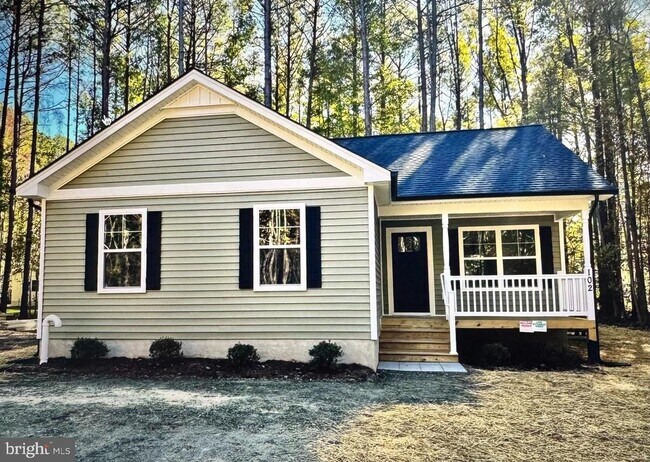 Building Photo - 102 Azalea Way