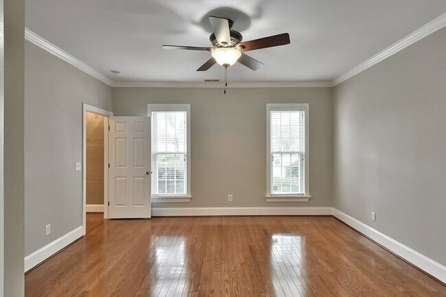 Building Photo - Wildewood in Northeast Columbia