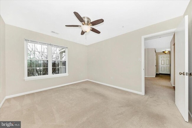 Building Photo - 13205 Cloppers Mill Dr