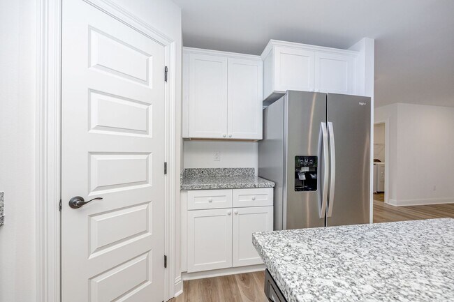 Building Photo - Brand-New Pet-Friendly 3BR/3BA Home with Large Bonus Room in Ocean Springs!