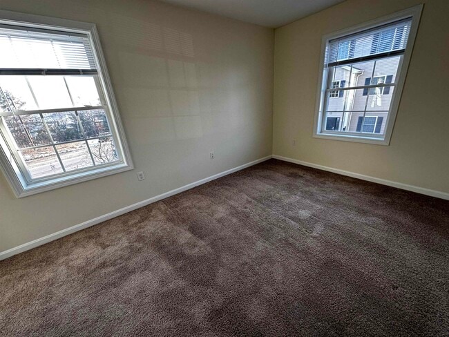 Building Photo - 20 Sentinel Court