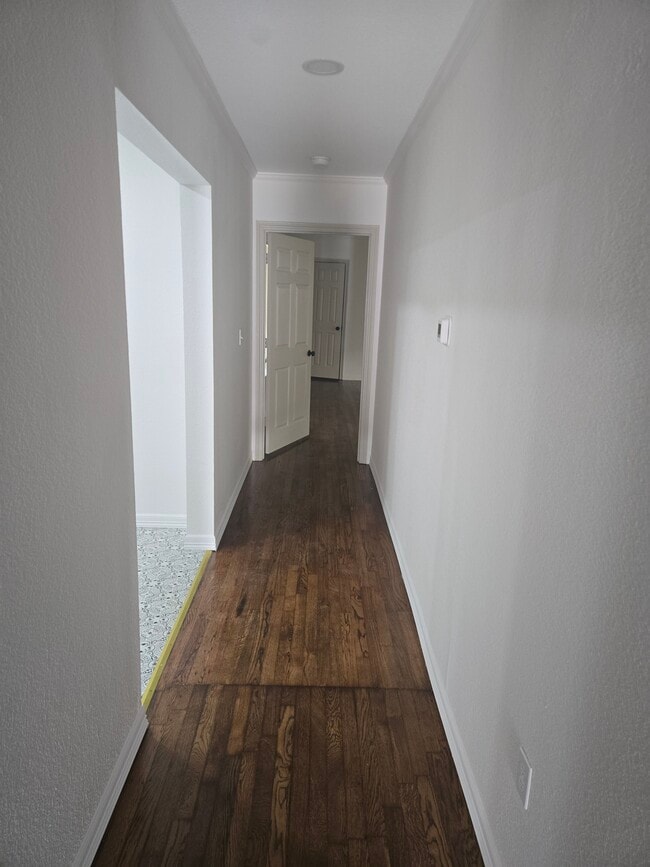 Building Photo - 415 N 23rd St